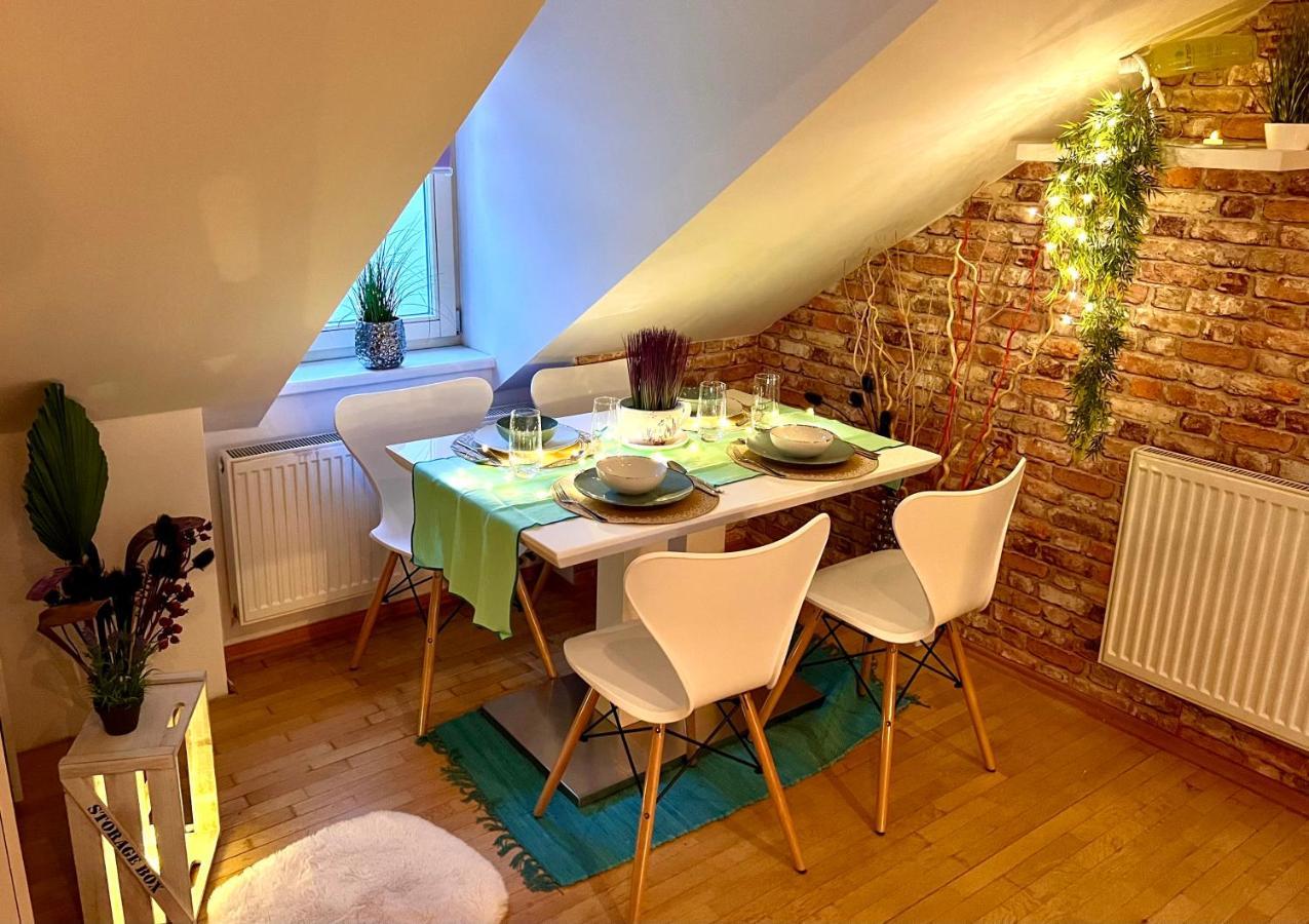 Apartament Duplex 2 With Quiet Terrace On Wenceslas Square
